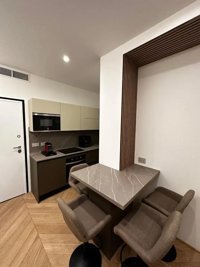 Bilocale Luxury A 50 Mt Dalla Stazione Di Milano Apartment Milan