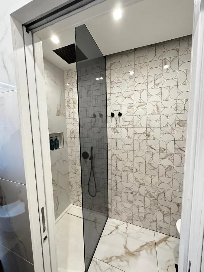 Bilocale Luxury A 50 Mt Dalla Stazione Di Milano Apartment