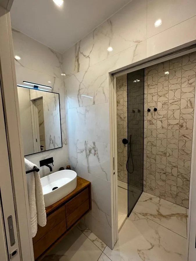 Bilocale Luxury A 50 Mt Dalla Stazione Di Milano Apartamento